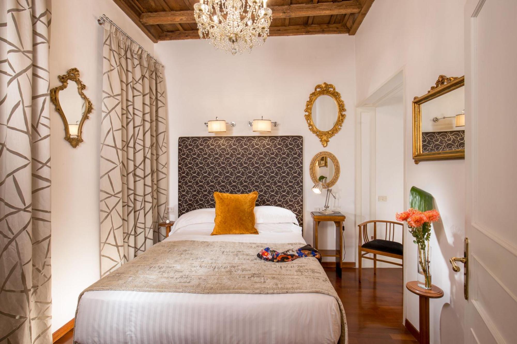 The At The Spanish Steps Casa de hóspedes